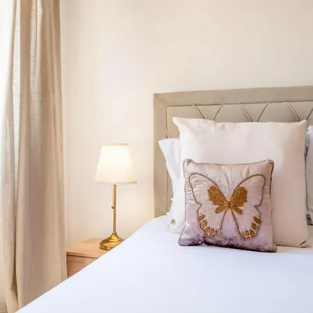 Apartament Guestready - Art-noveau Minimalism In
